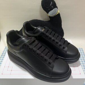 Men's black Alexander McQueen sneakers
